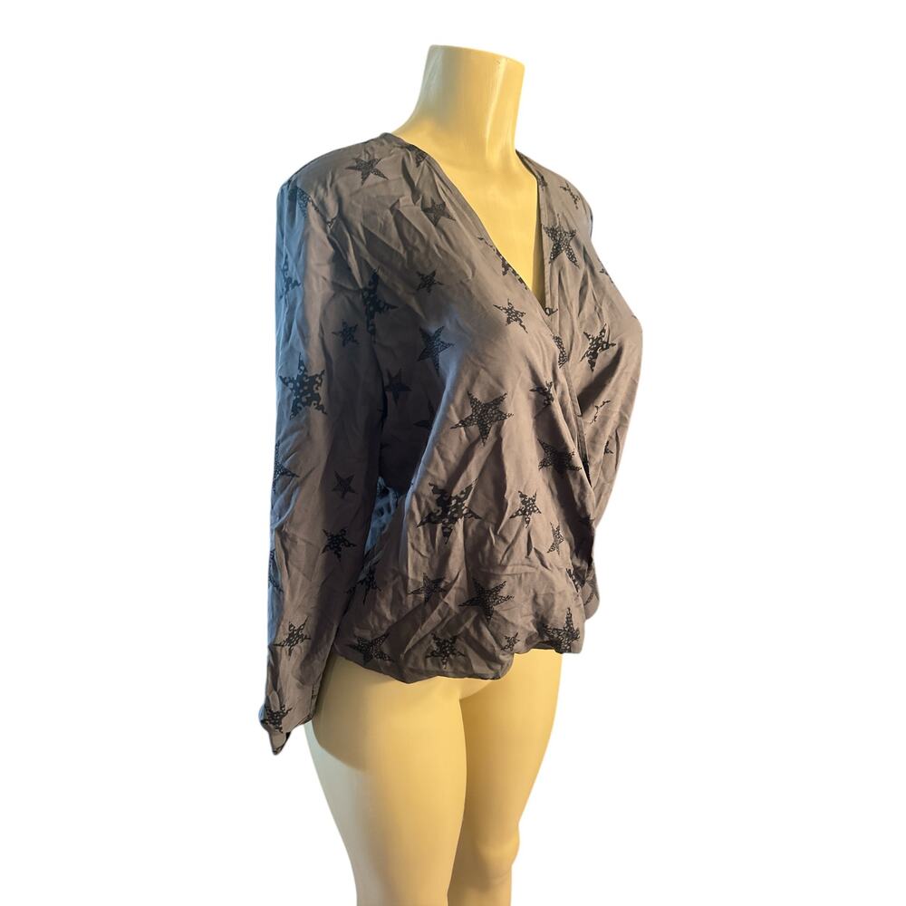 Women S Rails Hillary Charcoal Cheetah Stars Gray Star Print Blouse Shirt Top